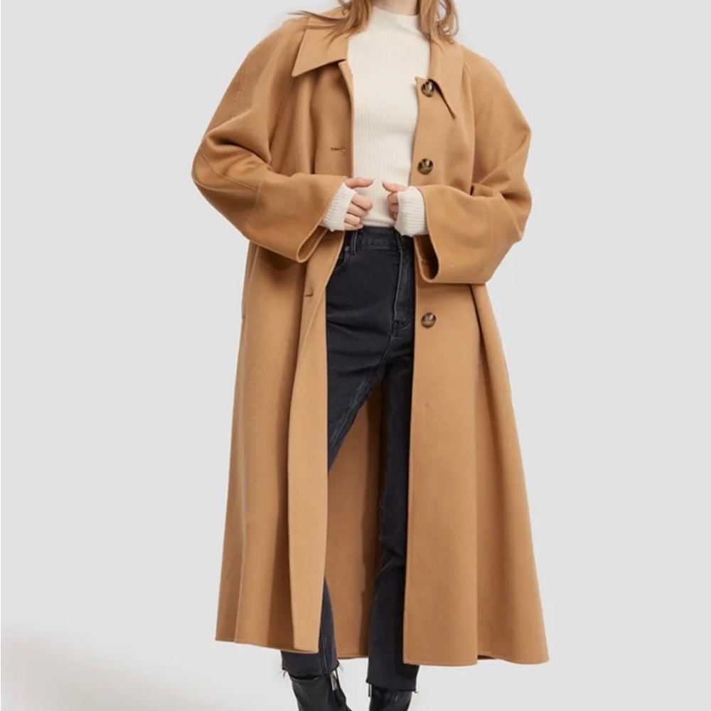 Lattelier Buttoned Wool Coat size Small